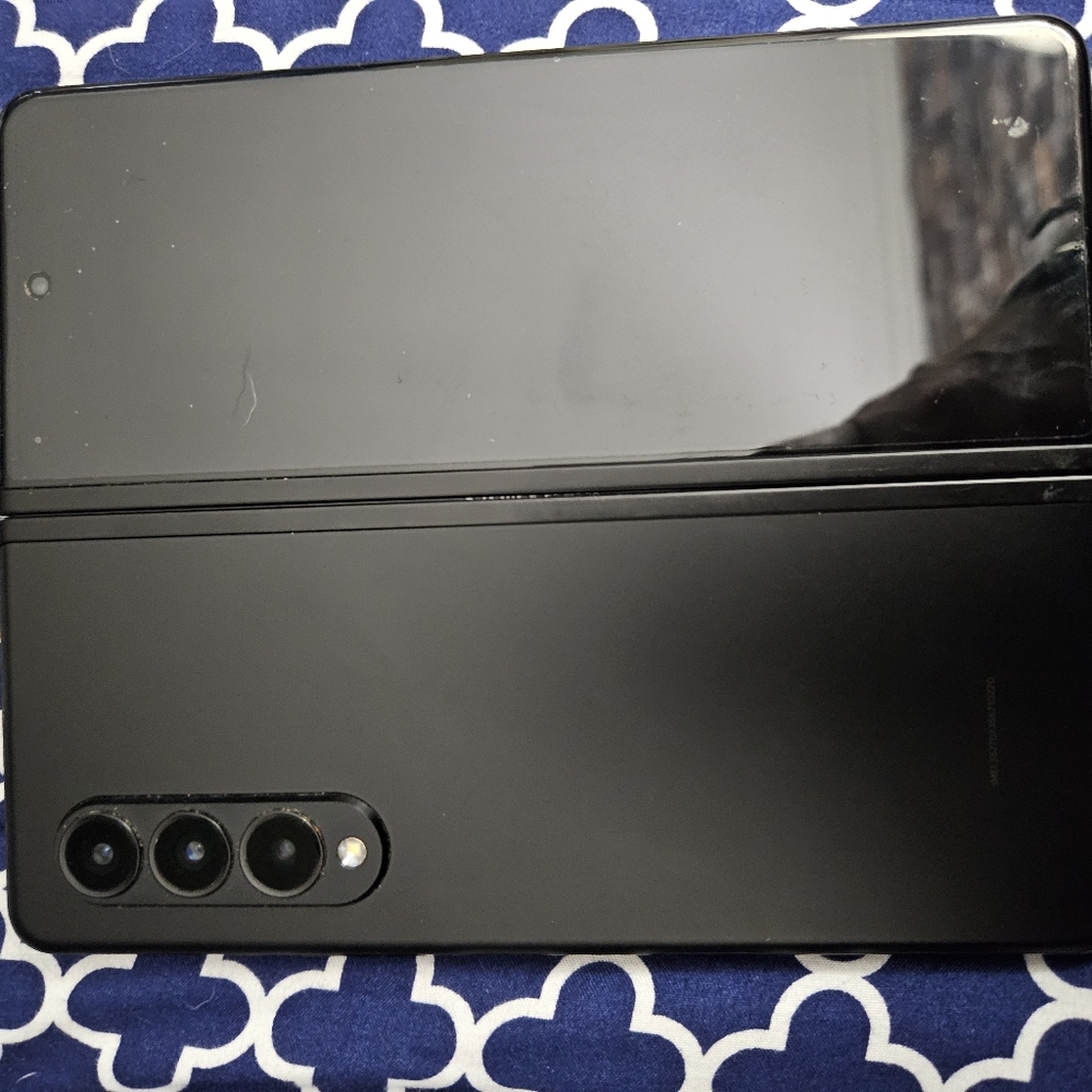 Z fold 3 ,tmobil .gently used